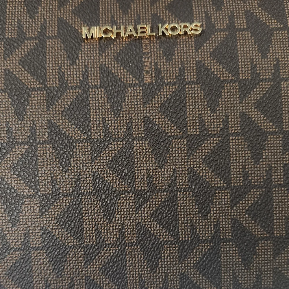 Michael Kors Jet Set Crossbody Logo Gift Box Set - Brown/Luggage *NWT* MSRP $198 - Picture 10 of 11